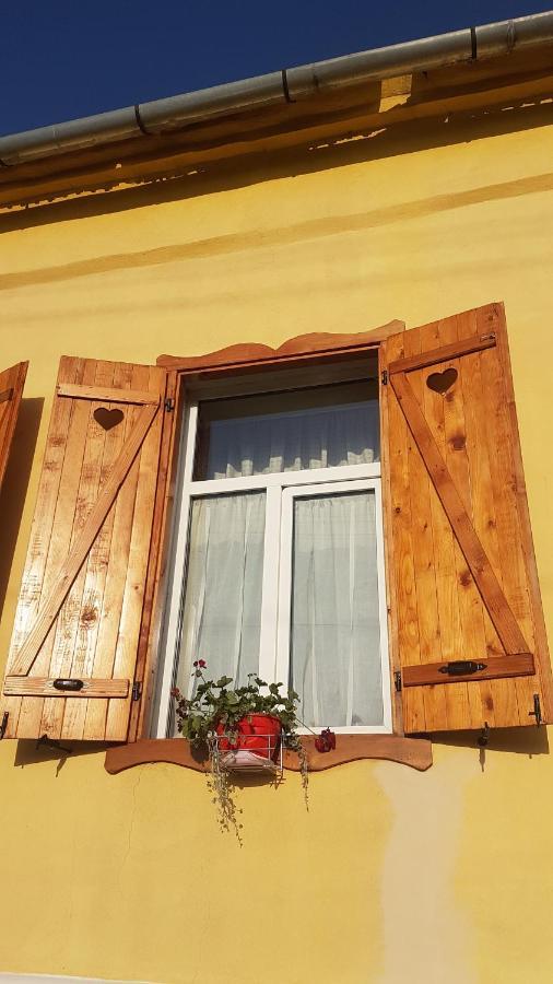 Chalet Giuel Barcut Bagian luar foto